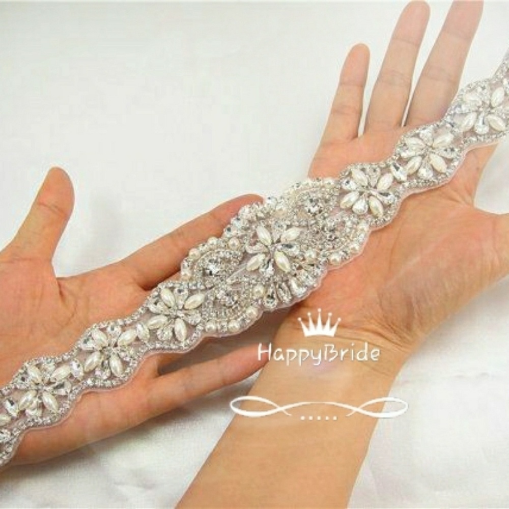 Beautiful Bridal/formal dress Sash Belt